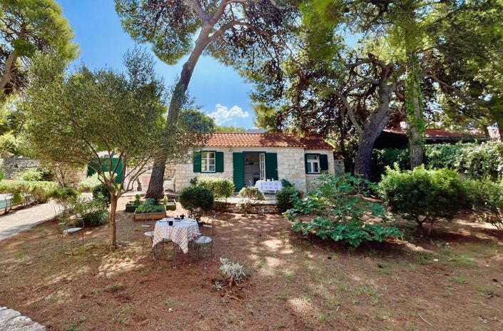 Image No.16-Propriété de 1 chambre à vendre à Brac