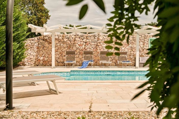 Image No.2-4 Bed Property for sale