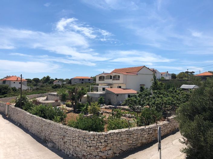 Image No.4-6 Bed Property for sale