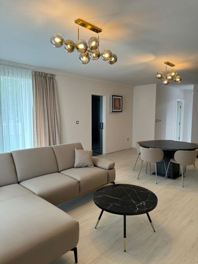 Image No.5-Propriété de 4 chambres à vendre à Croatie
