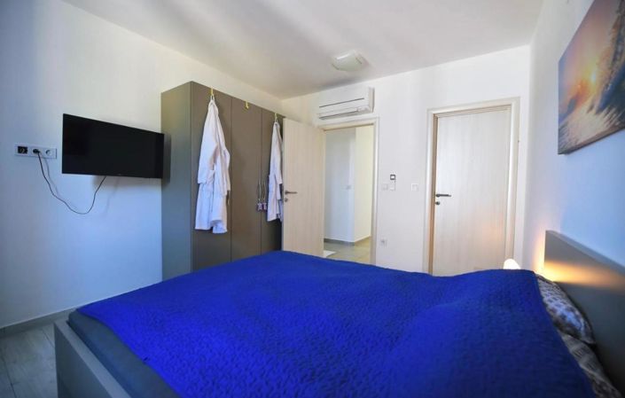 Image No.9-Propriété de 3 chambres à vendre à Labin