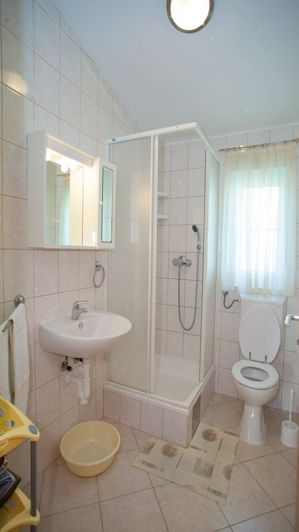 Image No.24-Propriété de 13 chambres à vendre à Pag