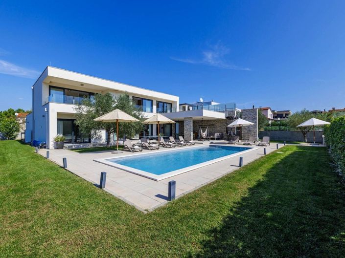 Image No.4-Propriété de 4 chambres à vendre à Novigrad