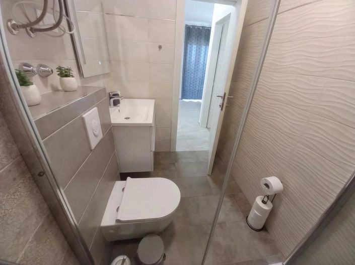 Image No.16-Propriété de 7 chambres à vendre à Makarska