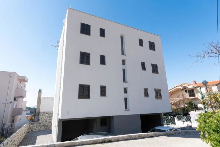 Image No.24-Propriété de 7 chambres à vendre à Makarska