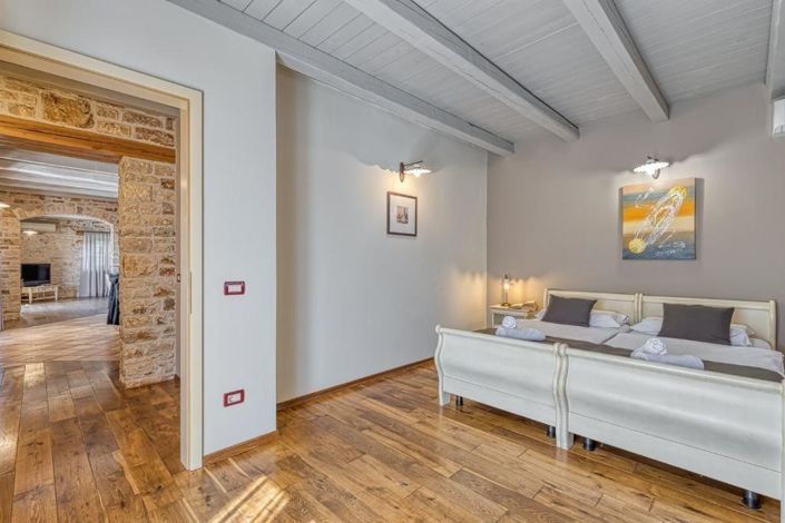 Image No.23-Propriété de 4 chambres à vendre à Baderna