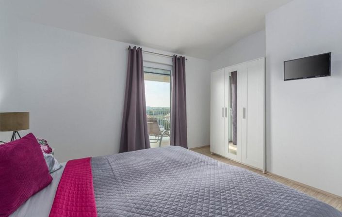 Image No.19-Propriété de 4 chambres à vendre à Žbandaj