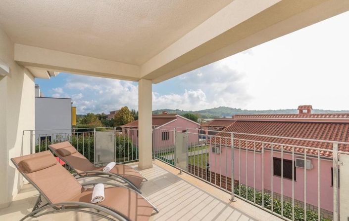 Image No.23-Propriété de 4 chambres à vendre à Žbandaj