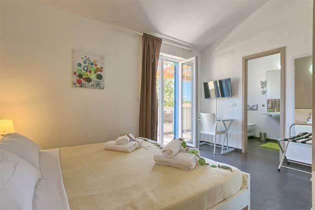 Image No.19-Propriété de 5 chambres à vendre à Žminj