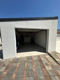 158460-598491