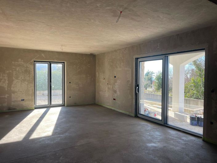 Image No.5-Propriété de 4 chambres à vendre à Rabac