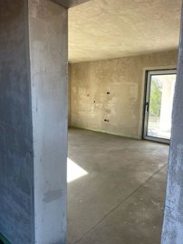 158468-598599