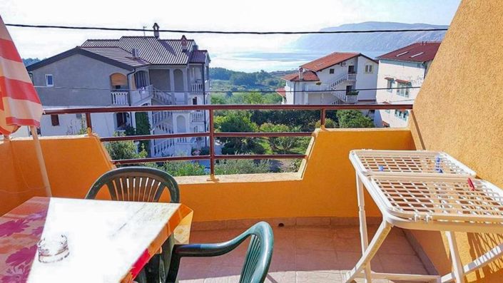 Image No.16-5 Bed Property for sale