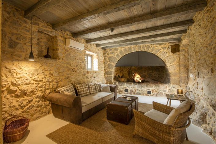 Image No.18-5 Bed Property for sale