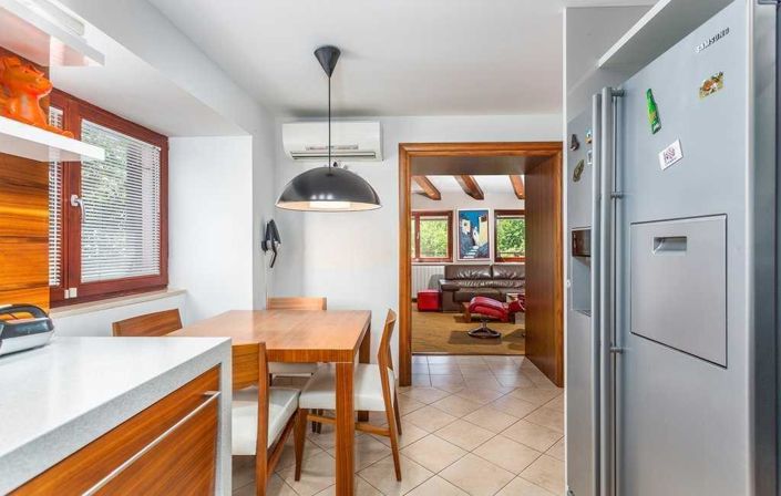 Image No.19-Propriété de 6 chambres à vendre à Dobrinj