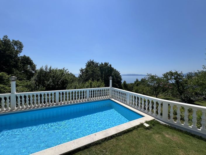 Image No.2-Propriété de 3 chambres à vendre à Croatie