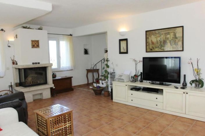 Image No.24-Propriété de 4 chambres à vendre à Mirca