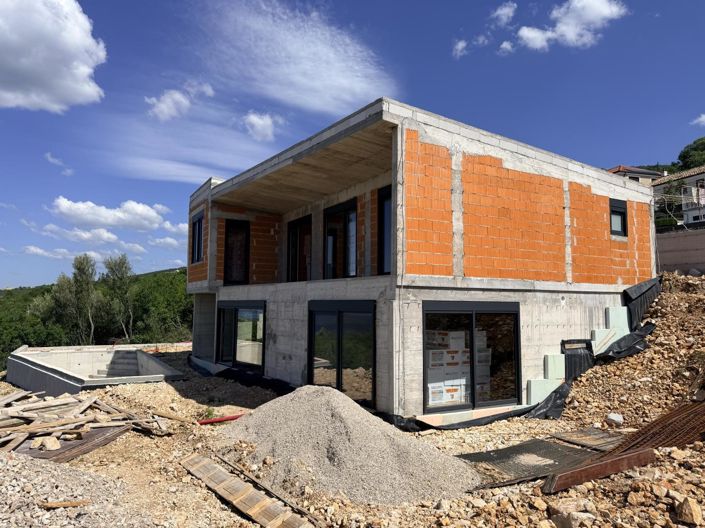 Image No.2-Propriété de 4 chambres à vendre à Croatie