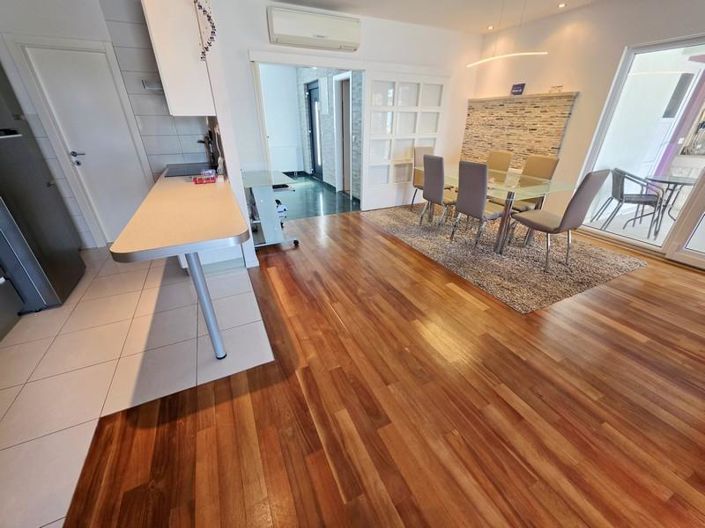 Image No.7-Propriété de 3 chambres à vendre à Makarska