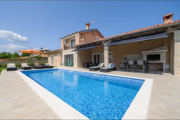 Image No.2-Propriété de 4 chambres à vendre à Croatie
