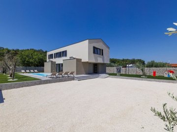 160013-603792