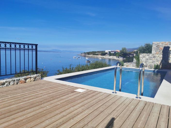 Image No.6-3 Bed Property for sale