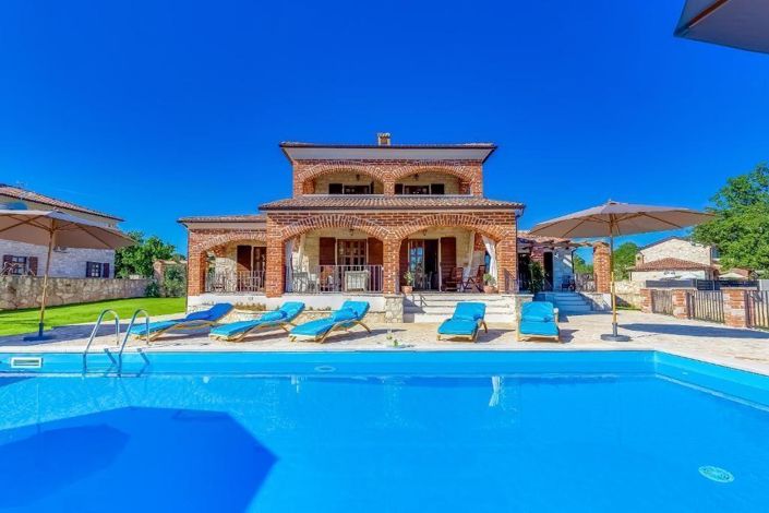 Image No.3-4 Bed Property for sale