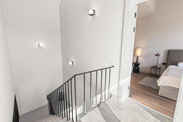 Image No.23-4 Bed Property for sale
