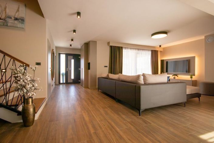 Image No.16-Propriété de 4 chambres à vendre à Nova Vas