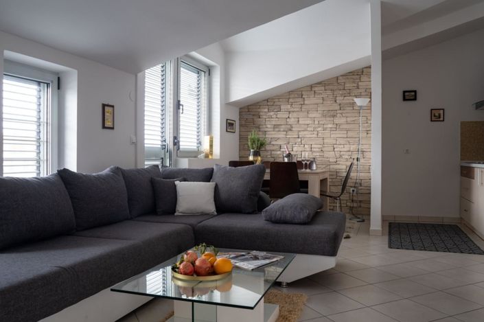 Image No.5-Propriété de 10 chambres à vendre à Rovinj