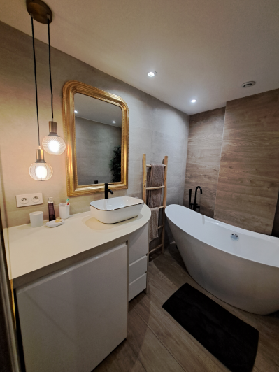 Image No.10-2 Bed Apartment for sale