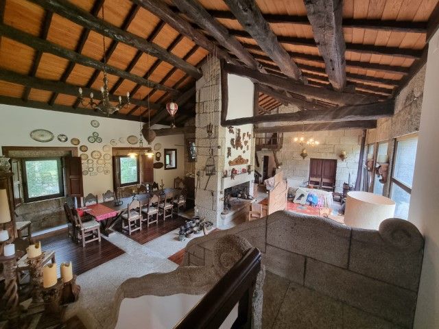 Image No.15-9 Bed House for sale