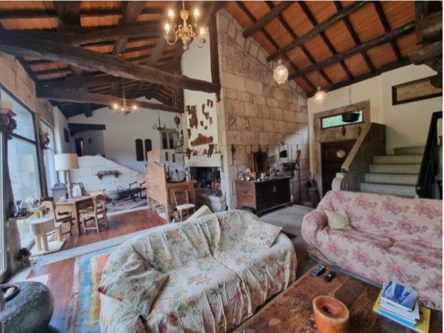 Image No.21-9 Bed House for sale