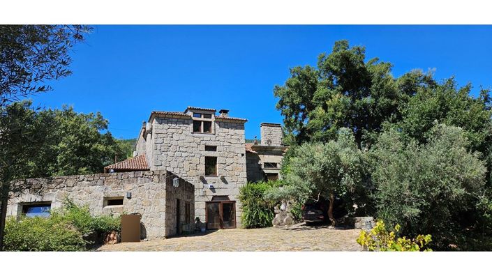 Image No.1-9 Bed Country House for sale