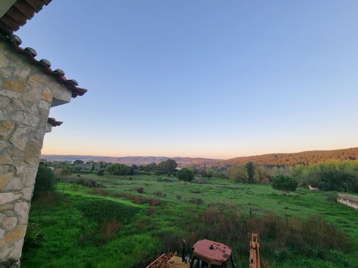 Image No.3-6 Bed House for sale