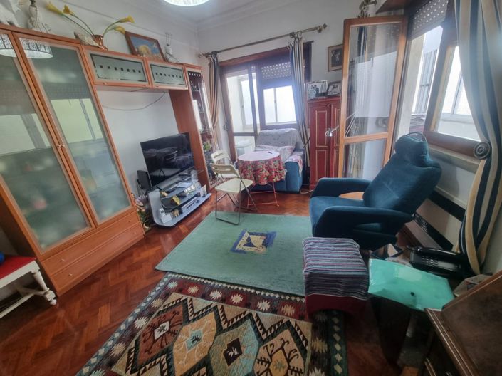 Image No.10-4 Bed Apartment for sale