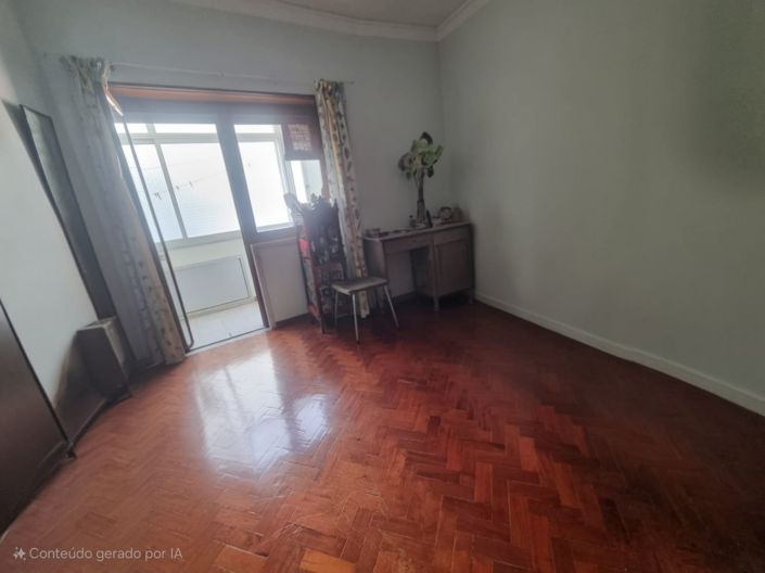 Image No.30-Appartement de 4 chambres à vendre à Lisbon