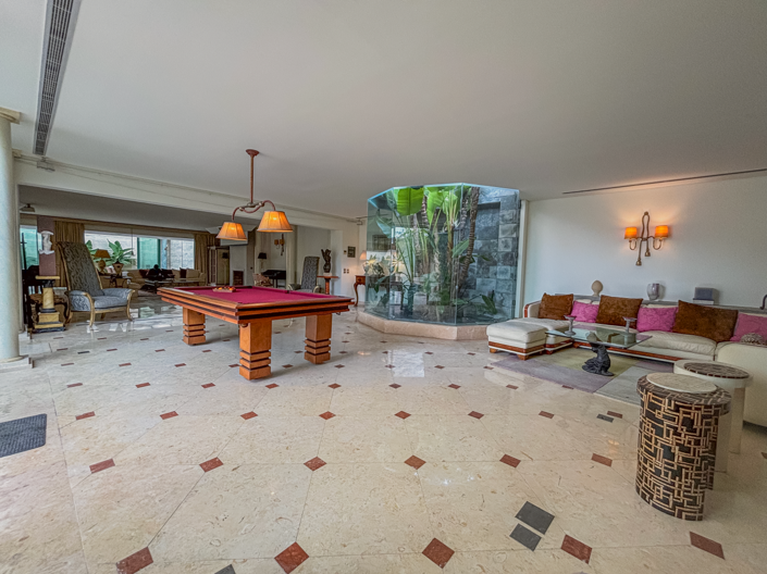 Image No.16-7 Bed House for sale