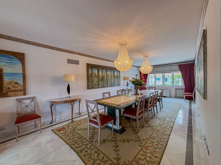 Image No.4-7 Bed House for sale