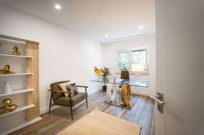 Image No.15-4 Bed House for sale