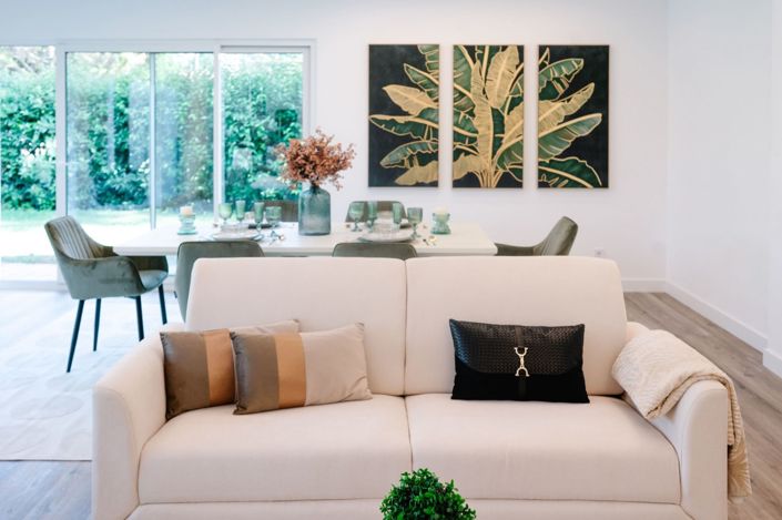 Image No.21-4 Bed House for sale