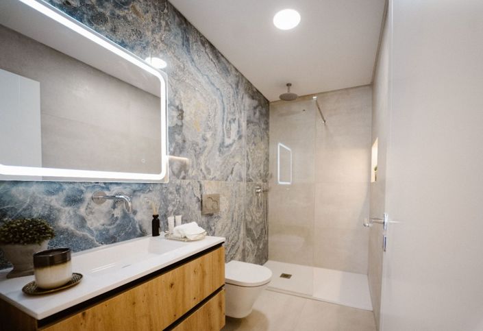 Image No.35-4 Bed House for sale