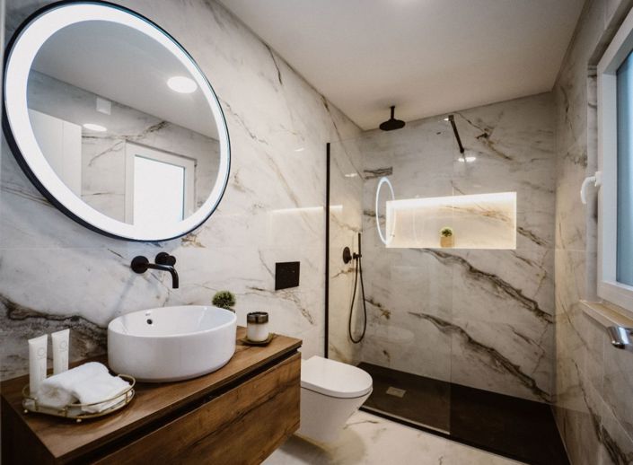 Image No.38-4 Bed House for sale