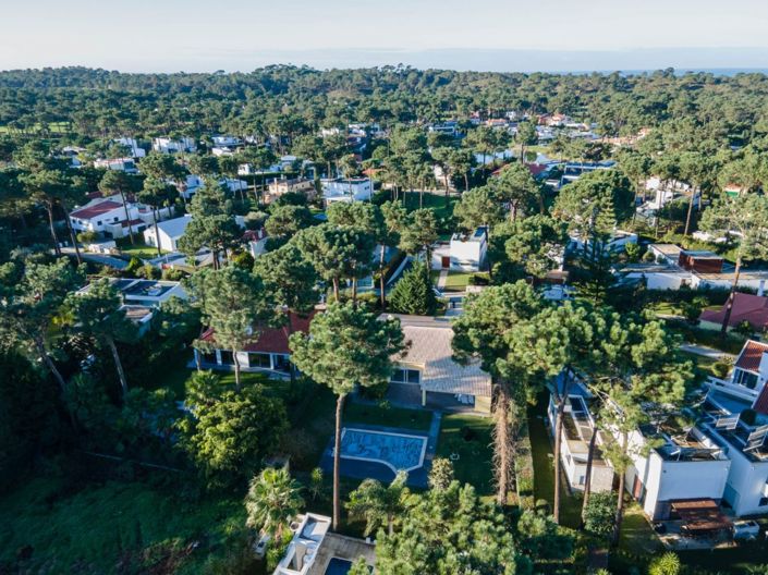 Image No.5-4 Bed House for sale