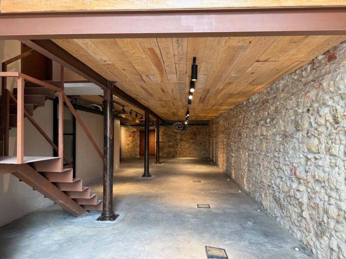 Image No.15-Commercial for sale