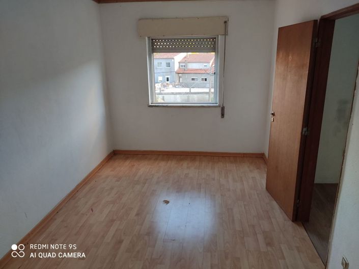 Image No.10-3 Bed House for sale