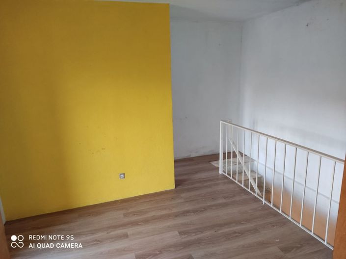 Image No.15-3 Bed House for sale