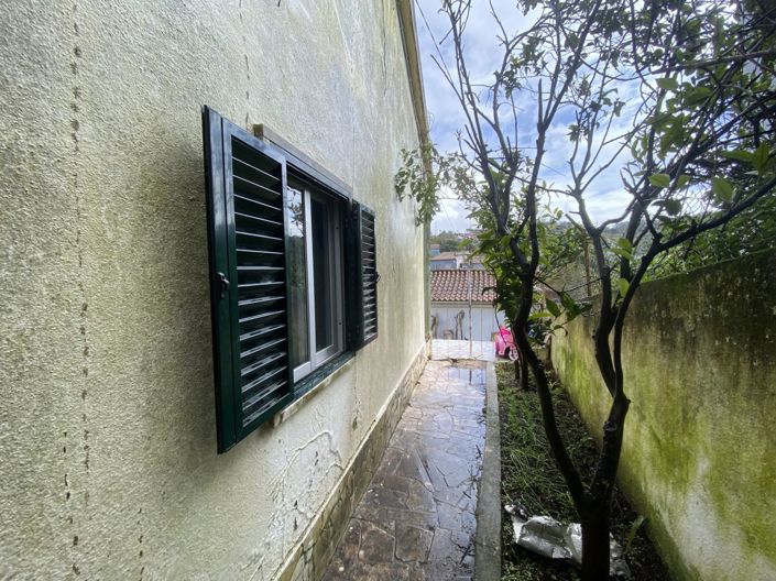 Image No.6-2 Bed House for sale