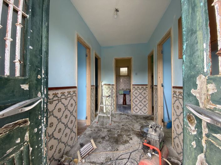 Image No.9-2 Bed House for sale