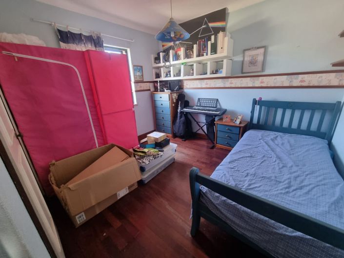 Image No.18-6 Bed House for sale